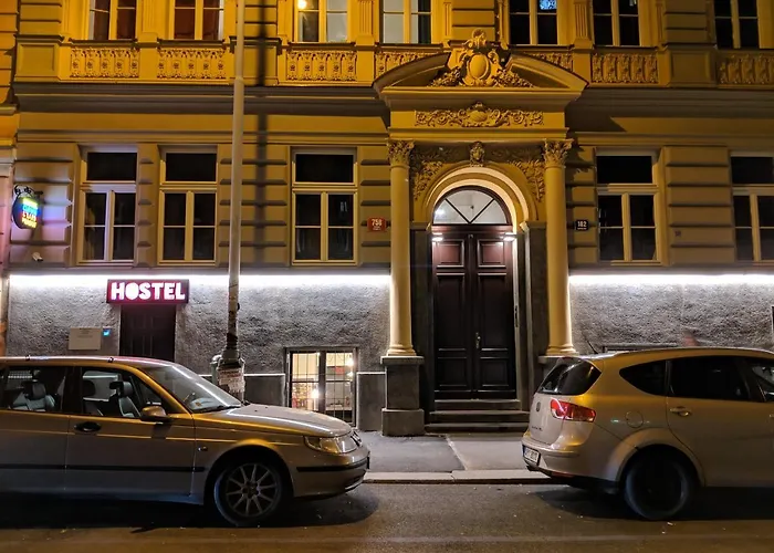 Clown And Bard Hostel Prag